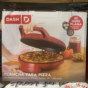 Ash Vibrant Red Pizza Grill
